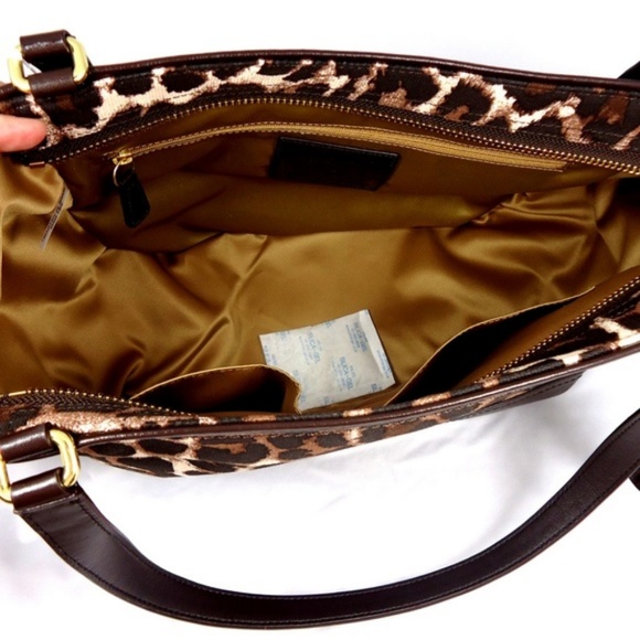 NWT Coach Carrie Tote Ocelot Brown Animal Handbag - Picture 7 of 7